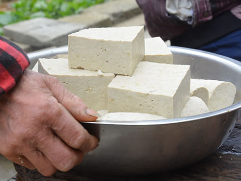 吃豆腐会胖吗 介绍经常吃豆腐的好处与坏处 吃豆腐会胖吗 介绍经常吃豆腐的好处与坏处