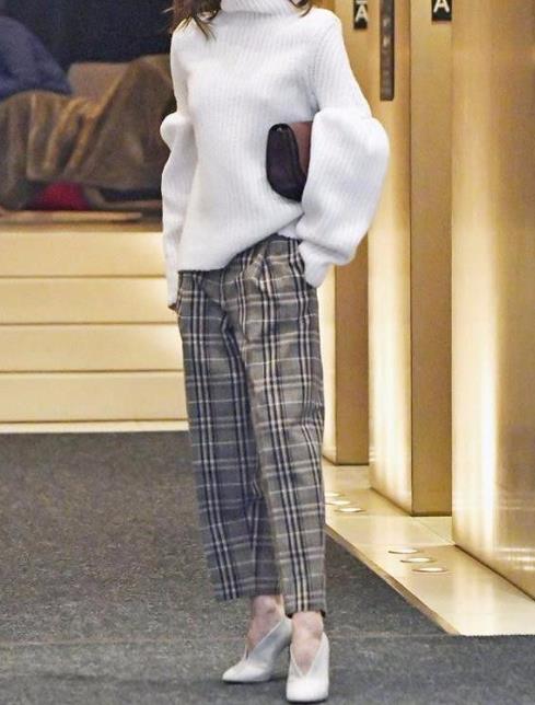 阔腿裤穿不好其实很显胖：阔腿裤这样搭配女神范