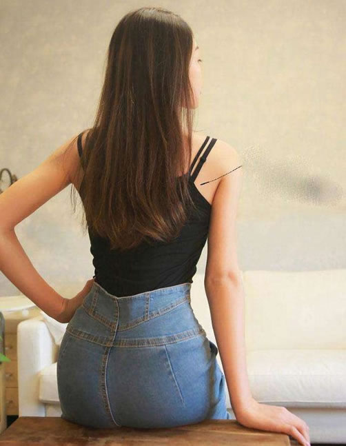 简约时尚紧身裤打造优雅女人,精致而且洋气