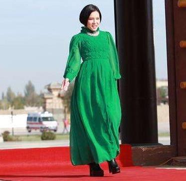 谢依霖身高:介绍谢依霖身高体重(图) 谢依霖身高:介绍谢依霖身高体重(图)