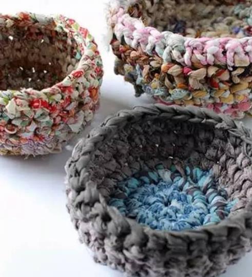 她把床单撕成条结果却如此意外（图）