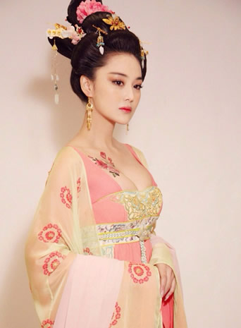 武媚娘传奇内部剧照曝光：众女星爆胸部照（图）