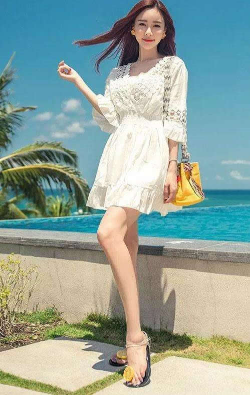 紧身小短裤女人穿它才有韵味：没有男人不喜欢的