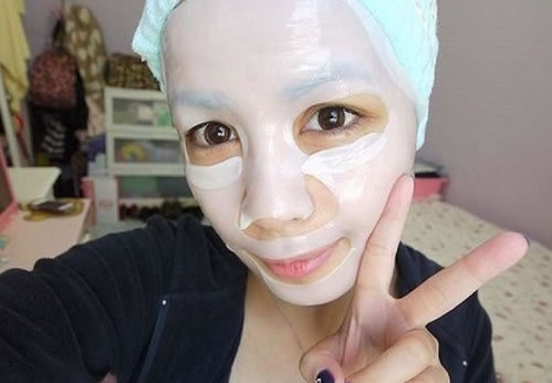 揭秘:面膜里的水作用竟是这样(图) 揭秘:面膜里的水作用竟是这样(图)