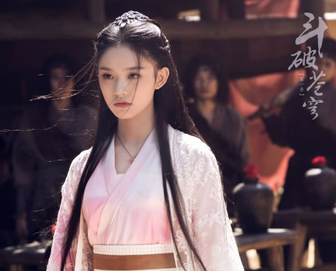 斗破苍穹主演剧照:吴磊林允李沁现身斗气大陆 斗破苍穹主演剧照:吴磊林允李沁现身斗气大陆