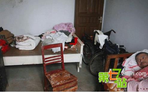 农村叔嫂尴尬一幕被村民撞见:全村哗然(图) 农村叔嫂尴尬一幕被村民撞见:全村哗然(图)