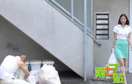 农村叔嫂尴尬一幕被村民撞见：全村哗然（图）