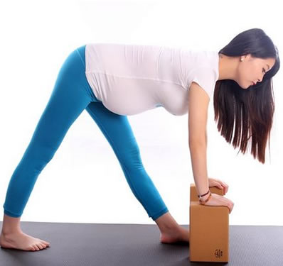 孕妇瑜伽呼吸法:孕妇瑜伽四式呼吸法介绍 孕妇瑜伽呼吸法:孕妇瑜伽四式呼吸法介绍