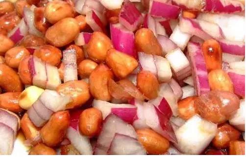 常吃洋葱配一宝心血管病不来扰:每天都要吃(附方) 常吃洋葱配一宝心血管病不来扰:每天都要吃(附方)