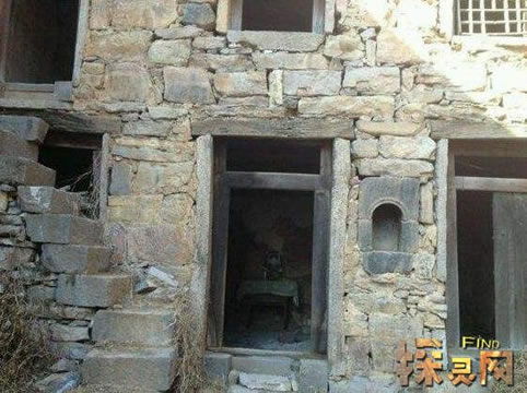 封门村太师椅坐鬼不坐人：探索中国第一鬼村封门村