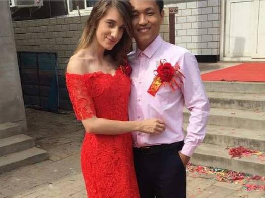 罗马尼亚美女：一场千里姻缘跨国的爱恋（图）