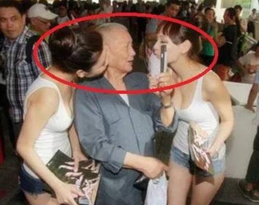 大爷您都这个岁数了，还这么不要脸，你的家人就不难堪吗