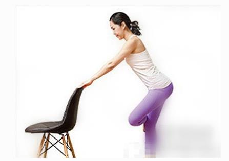 20分钟减肥操:想瘦就在家做起来吧【图解步骤】 20分钟减肥操:想瘦就在家做起来吧【图解步骤】