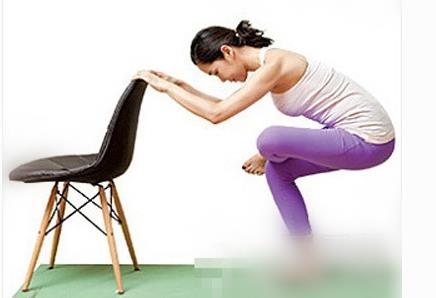 20分钟减肥操:想瘦就在家做起来吧【图解步骤】 20分钟减肥操:想瘦就在家做起来吧【图解步骤】