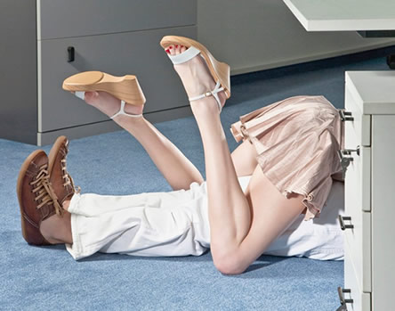 老婆出轨怎么办?给男人的四点建议 老婆出轨怎么办?给男人的四点建议