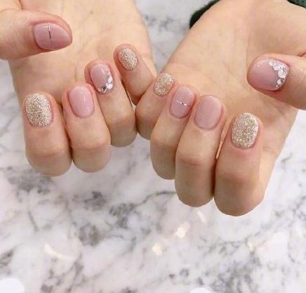 美甲图片韩式2018：少女心粉色软妹美甲推荐（图）