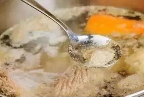 煮粥、炖肉时的泡沫要不要撇掉:泡沫讲究知识讲解 煮粥、炖肉时的泡沫要不要撇掉:泡沫讲究知识讲解