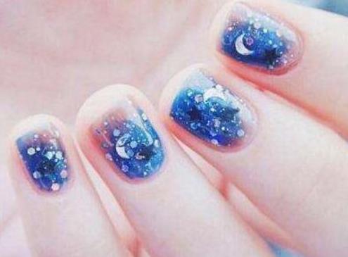 2018最新的小清新美甲款式图片：小清新美甲图片