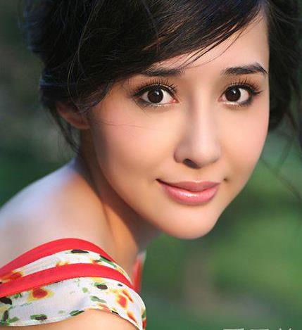 隆胸的明星:哪些明星隆胸【公开承认整容隆胸】 隆胸的明星:哪些明星隆胸【公开承认整容隆胸】