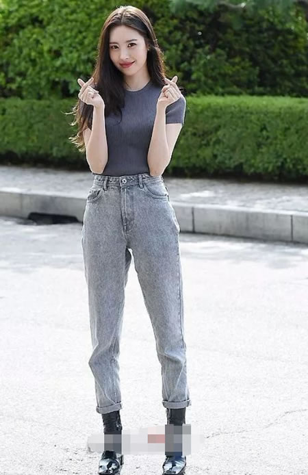 她出自农村凭啥成娱乐圈时尚范本(图) 她出自农村凭啥成娱乐圈时尚范本(图)