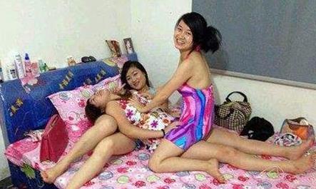 姑凉们，玩啥游戏呢？加我一个可好