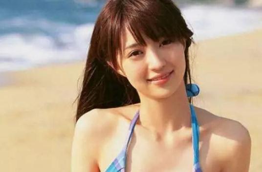 十大童颜巨乳：胸大腰细的十大日本妹子（图）