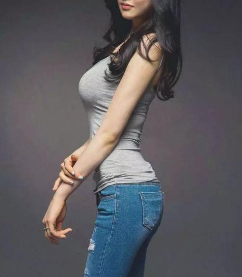 气质紧身裤时尚又显瘦女神范：魅力满满（图）