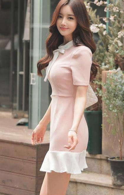 女人腿长会穿就是迷人:包臀裙穿搭显气场和风度