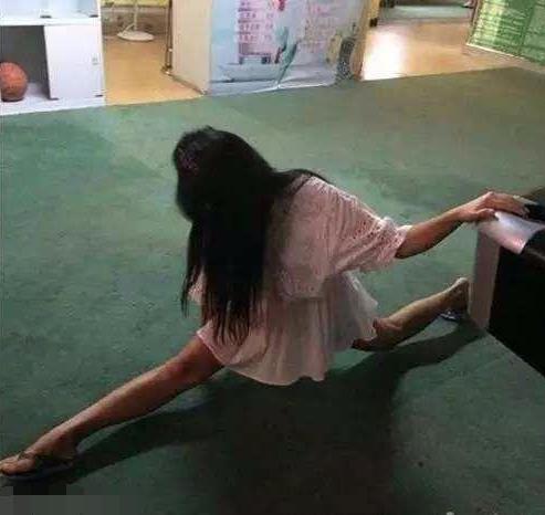 厉害了我的妹子：大哥你不说你媳妇很胆小【搞笑图集】