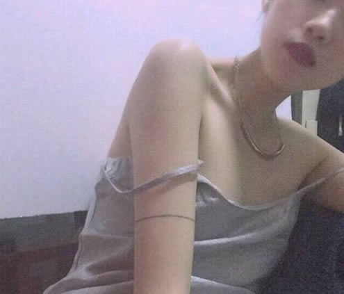 女人对你用情至深5个流泪事件（她爱你太深）