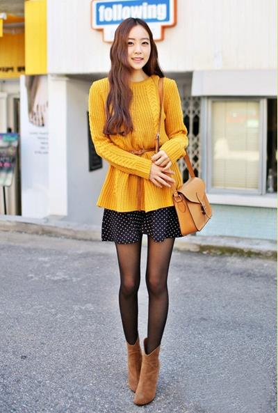 套头毛衣怎么搭配森系连衣裙：2018浪漫小清新风