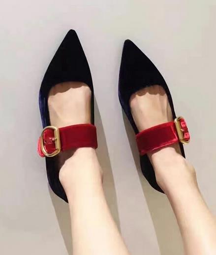 2018初春之季:美丽的鞋子妹子们必不可少的单品 2018初春之季:美丽的鞋子妹子们必不可少的单品