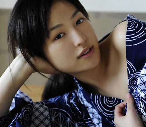 日本和服秘密:褪去和服后的日本女人是怎样的? 日本和服秘密:褪去和服后的日本女人是怎样的?