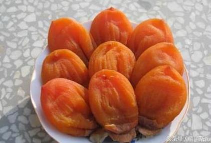 孕妇吃柿饼对胎儿好吗 孕妇吃柿饼对胎儿有什么好处 孕妇吃柿饼对胎儿好吗 孕妇吃柿饼对胎儿有什么好处