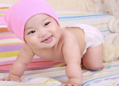 宝宝先叫爸还是妈 竟还有这讲究(图) 宝宝先叫爸还是妈 竟还有这讲究(图)