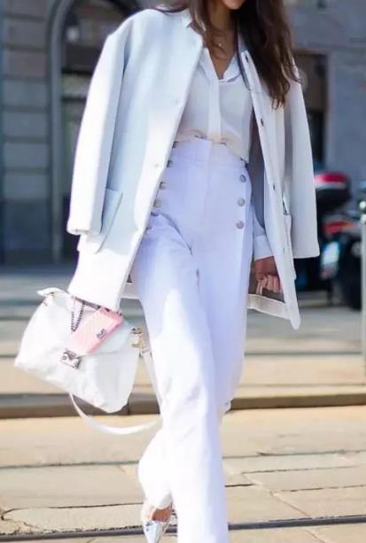 腿粗屁股大到底怎么穿?看到这篇总算有救了