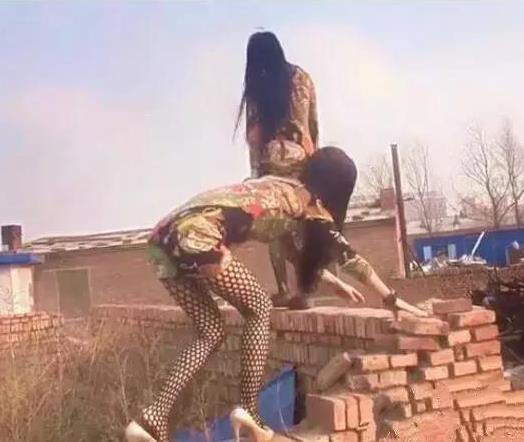 妹子，工地还要人吗？可以随时上班