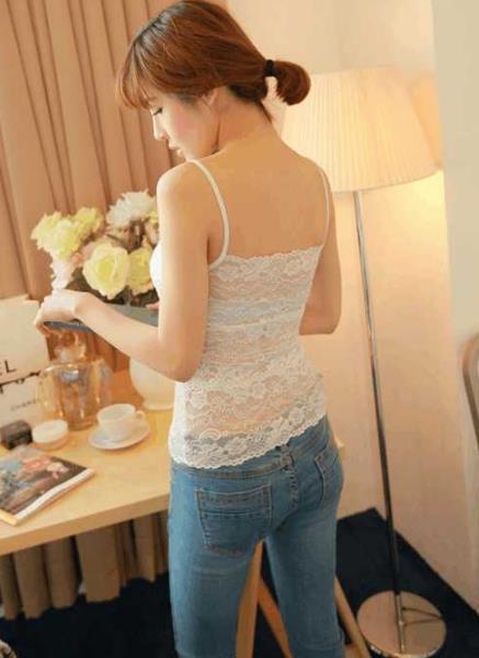 2018春季女孩的吊带背心：清凉性感简约（图）