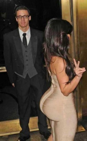 屁股翘才是真正的健康美：逆天臀部男人最爱