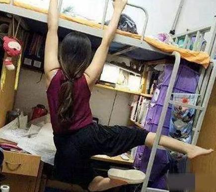 妹子，你这么玩，小心乐极生悲啊