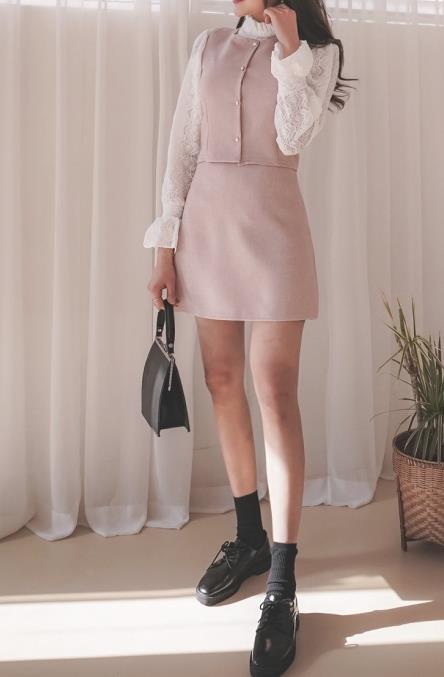 2018流行什么套装:简单出街约会美美哒 2018流行什么套装:简单出街约会美美哒