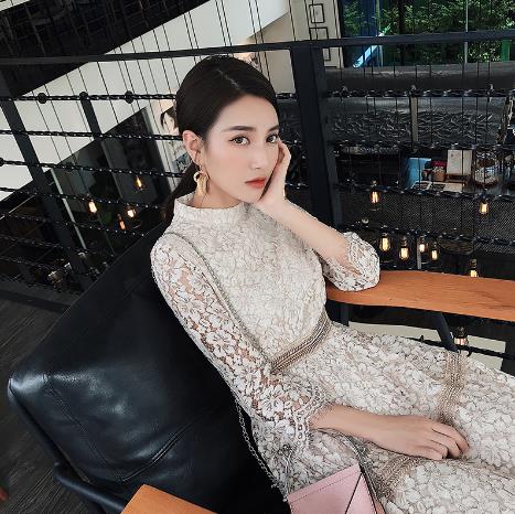 小个子女装春装2018新款显高连衣裙：穿出大长腿