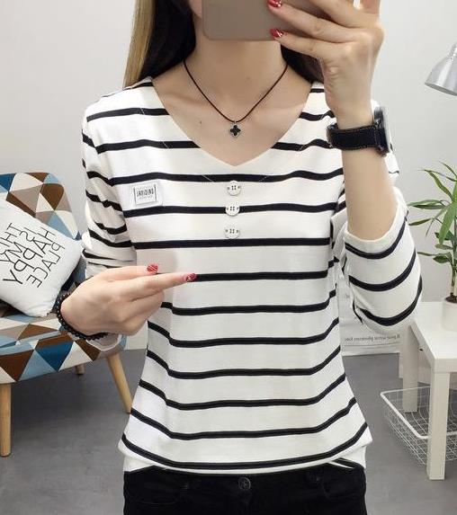 黑白服装搭配百搭款:教你黑白完美的搭配方式 黑白服装搭配百搭款:教你黑白完美的搭配方式