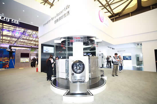 洗护一体 尊享体验，LG 双擎洗衣机引领洗衣新时代