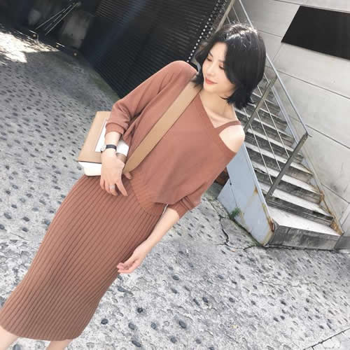 流行春季休闲套装2018：干净利落散发时尚韵味