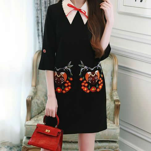 2018穿上优雅气质连衣裙：春季散发十足女人味