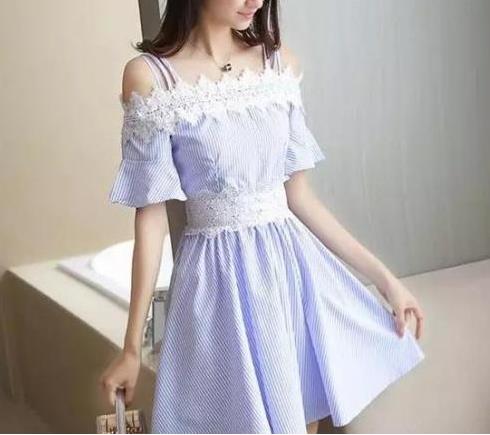 连衣裙时髦优雅又迷人,女人魅力无限（图）