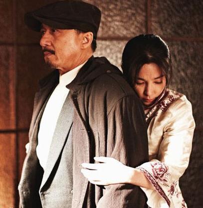 钟丽缇示范大尺度影片：盘点女星床戏剧照(图)