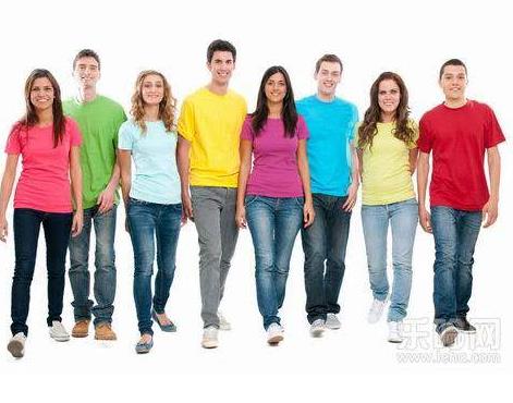 走路姿势出卖你一生富贵贫穷、性格命运（图）