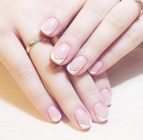 美甲图片2018新款女人4款美甲图片欣赏